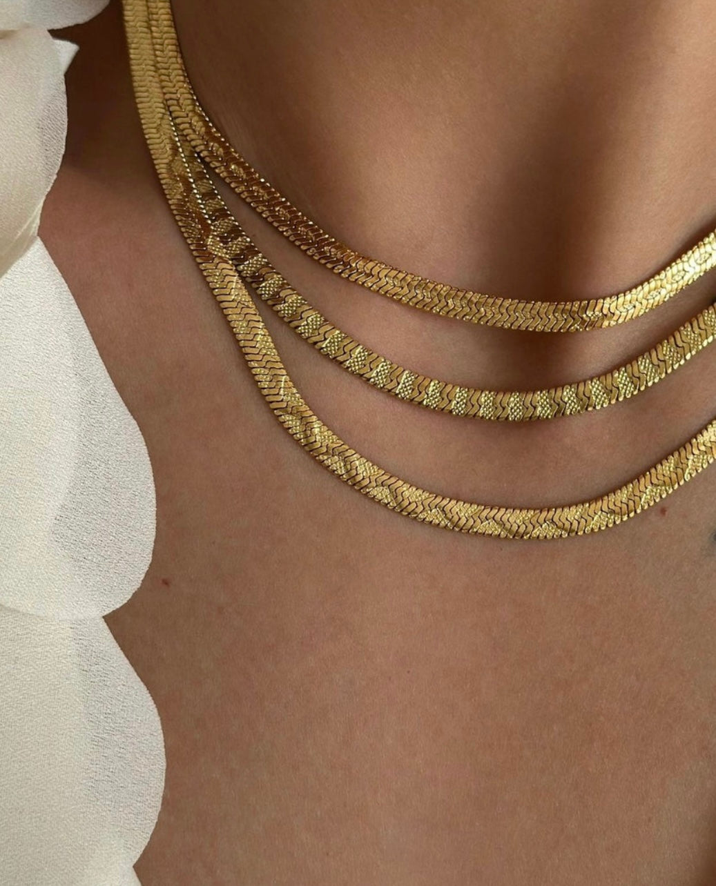 Collares