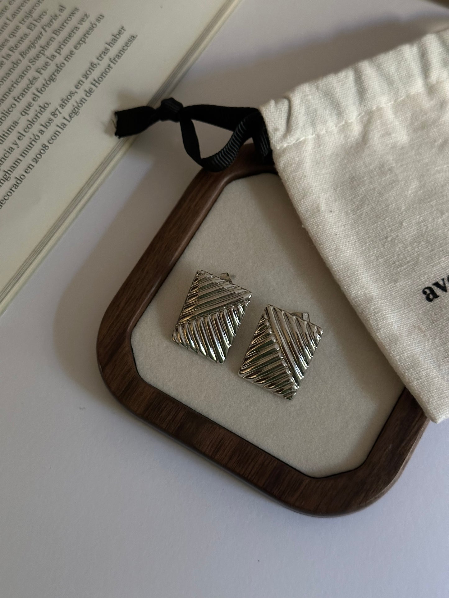 Pendientes texturizados plata