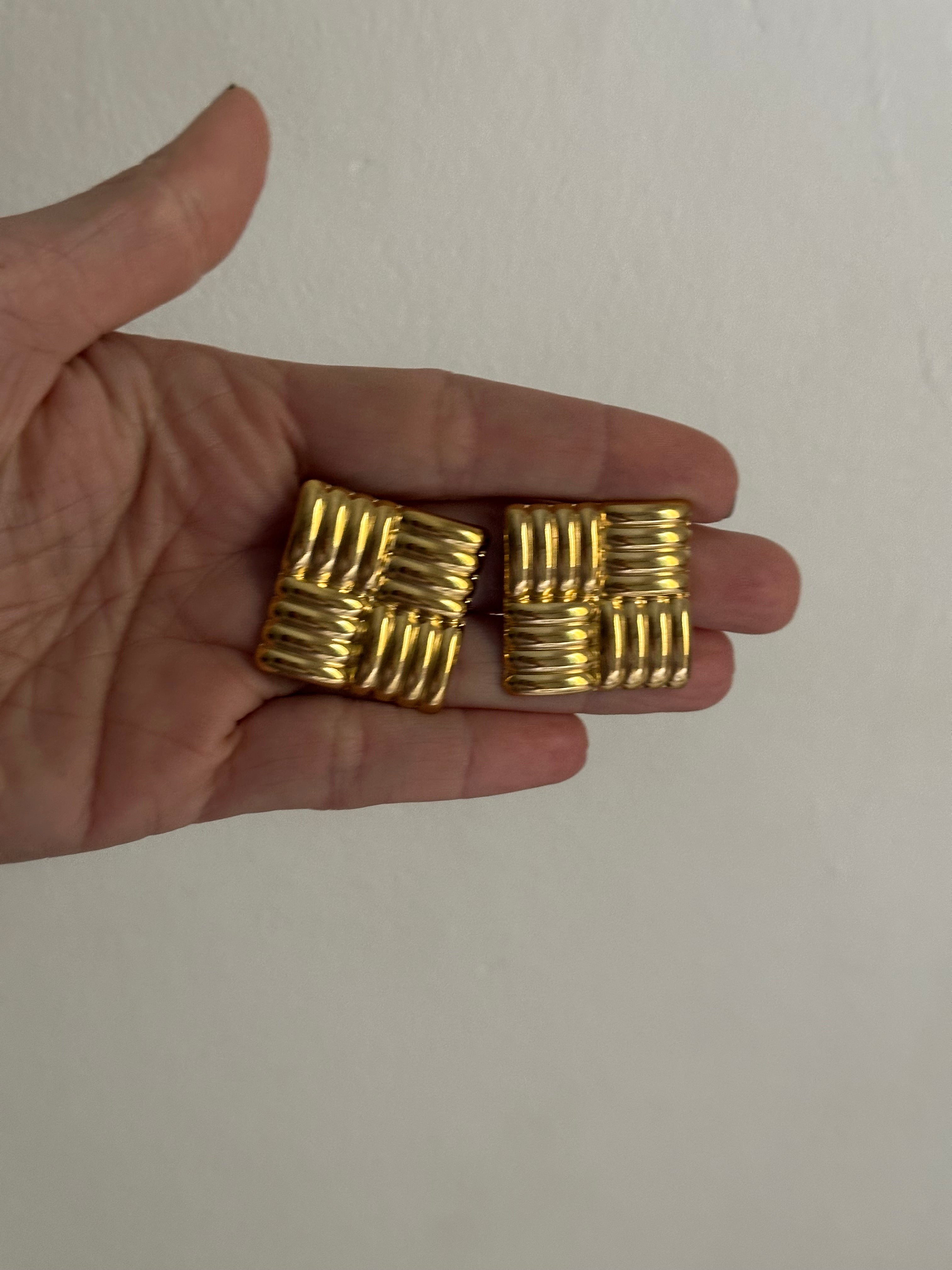 Pendientes Serena