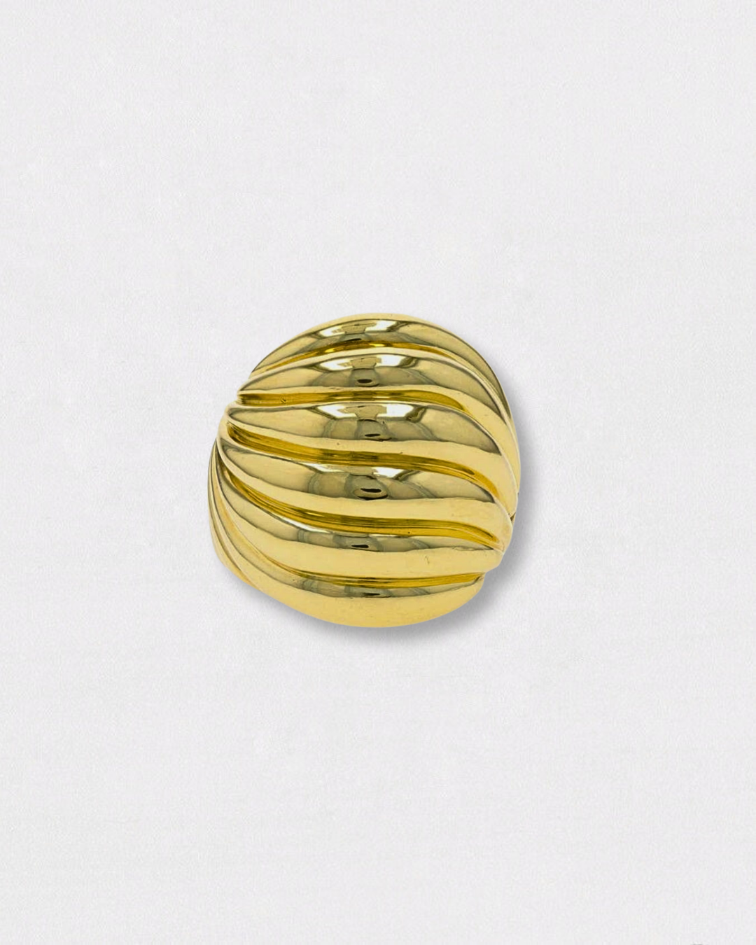 Anillo de acero inoxidable en oro con texturas