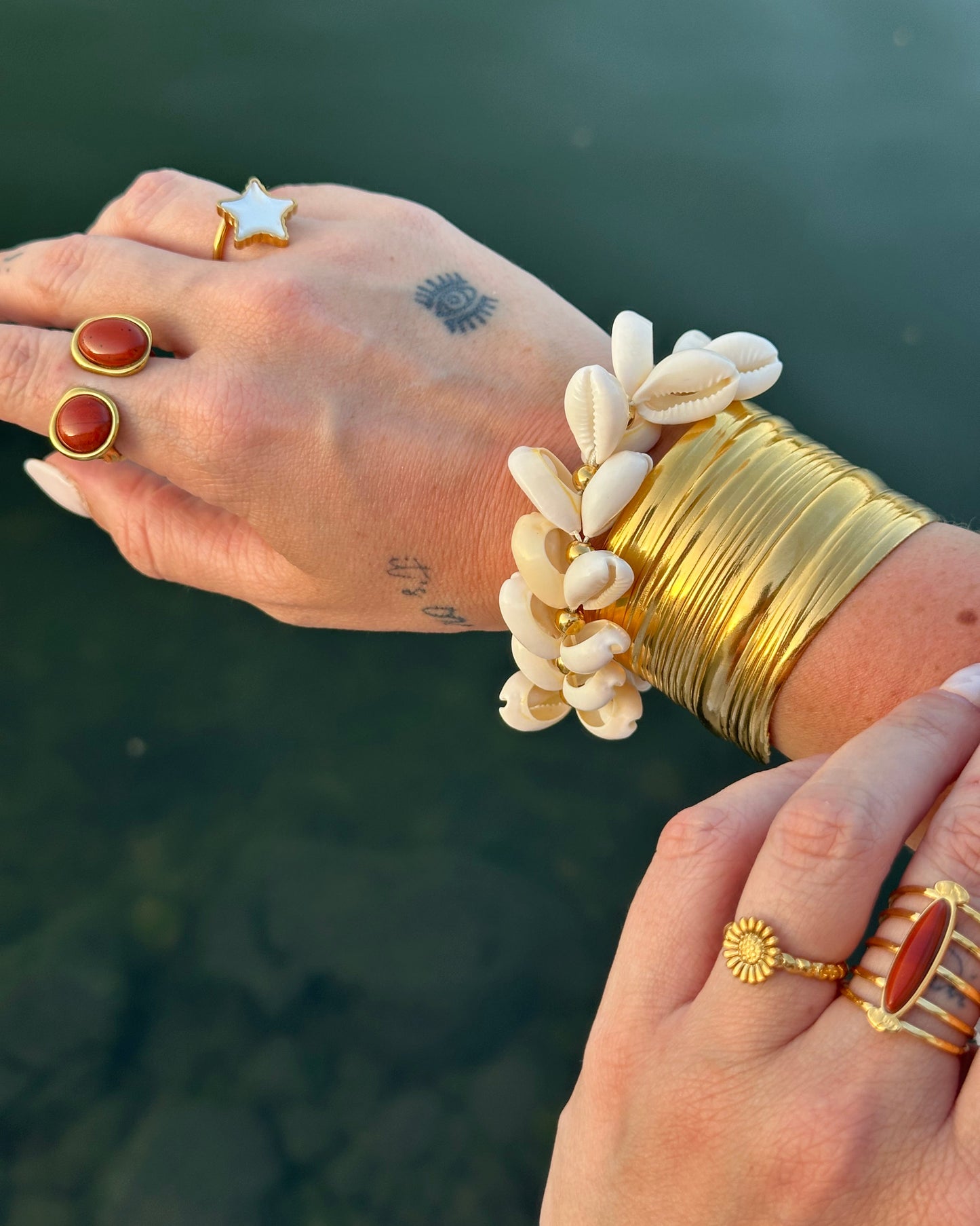 Brazalete Caracolas