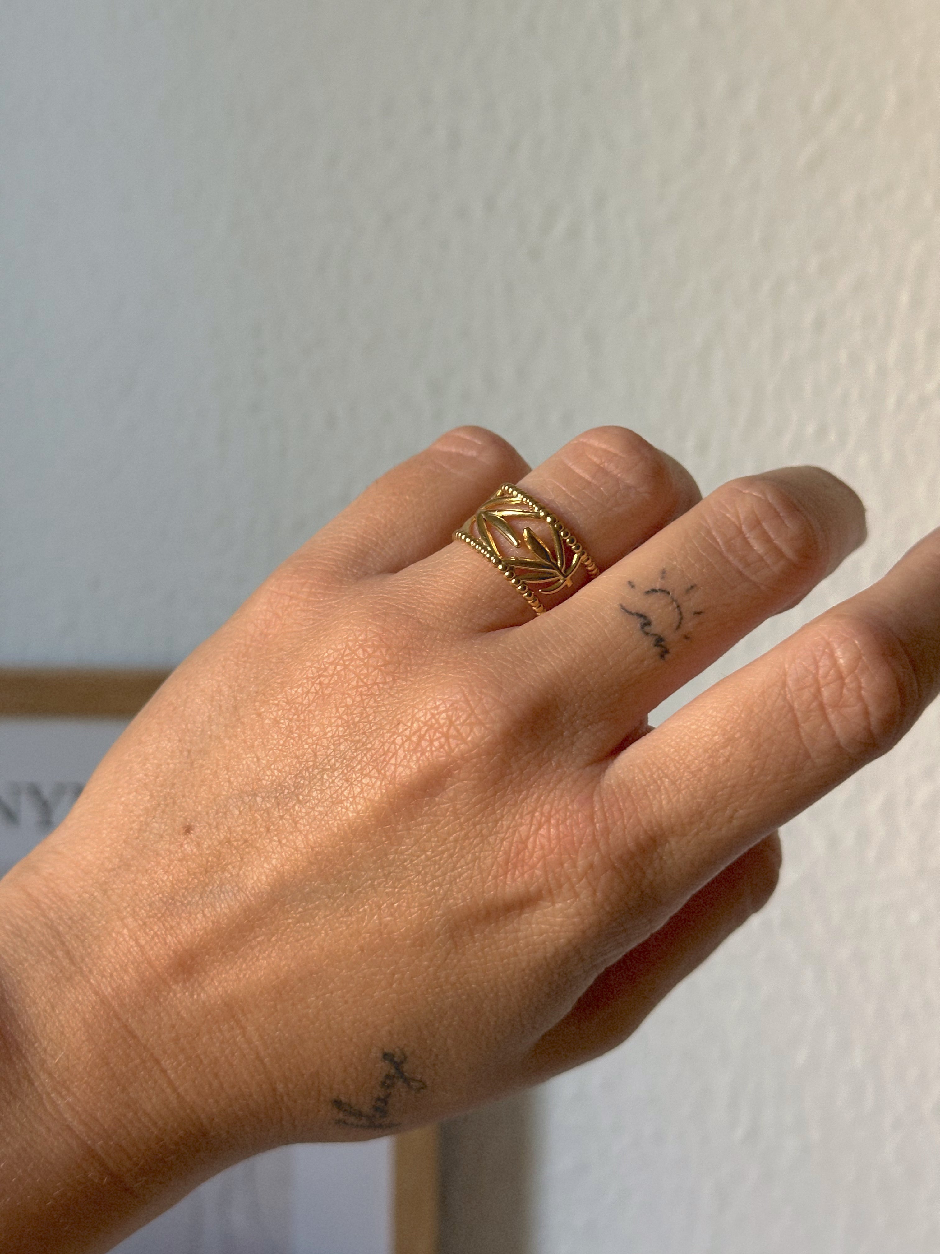 Anillo Martina