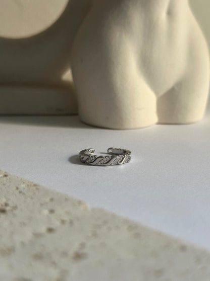 Alianza ajustable de plata y circonitas