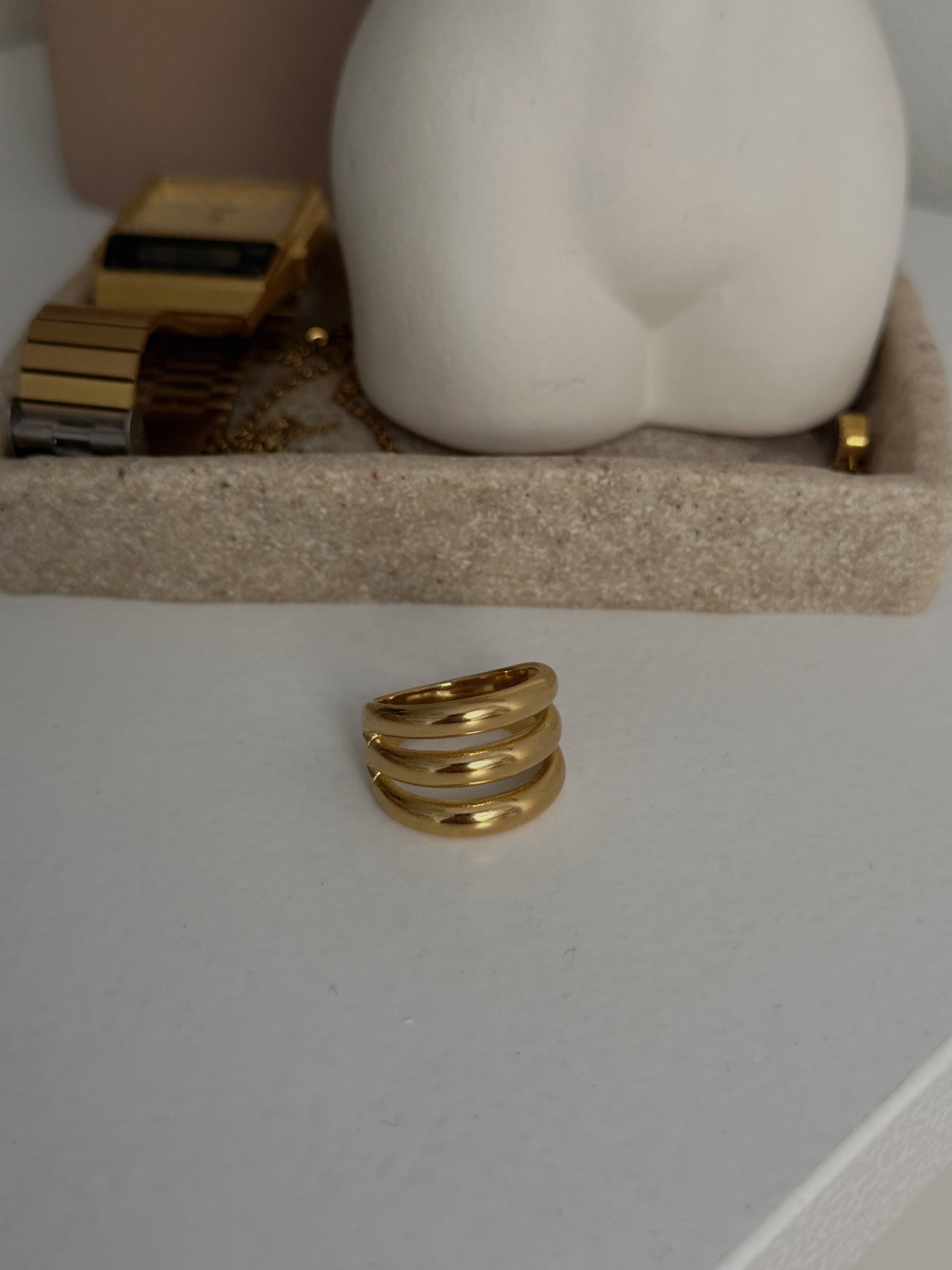 Anillo Carole