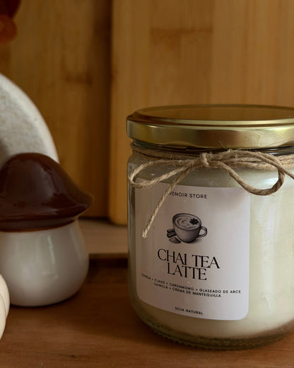 Vela de Chai tea latte