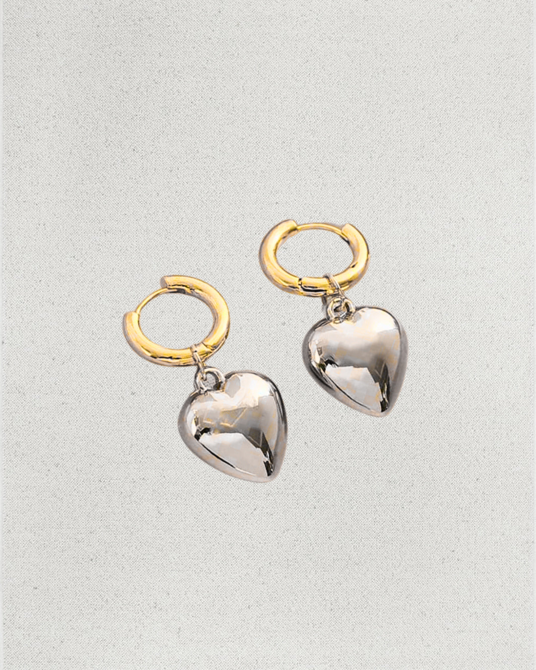 Aro con Charm de corazón plata y oro 