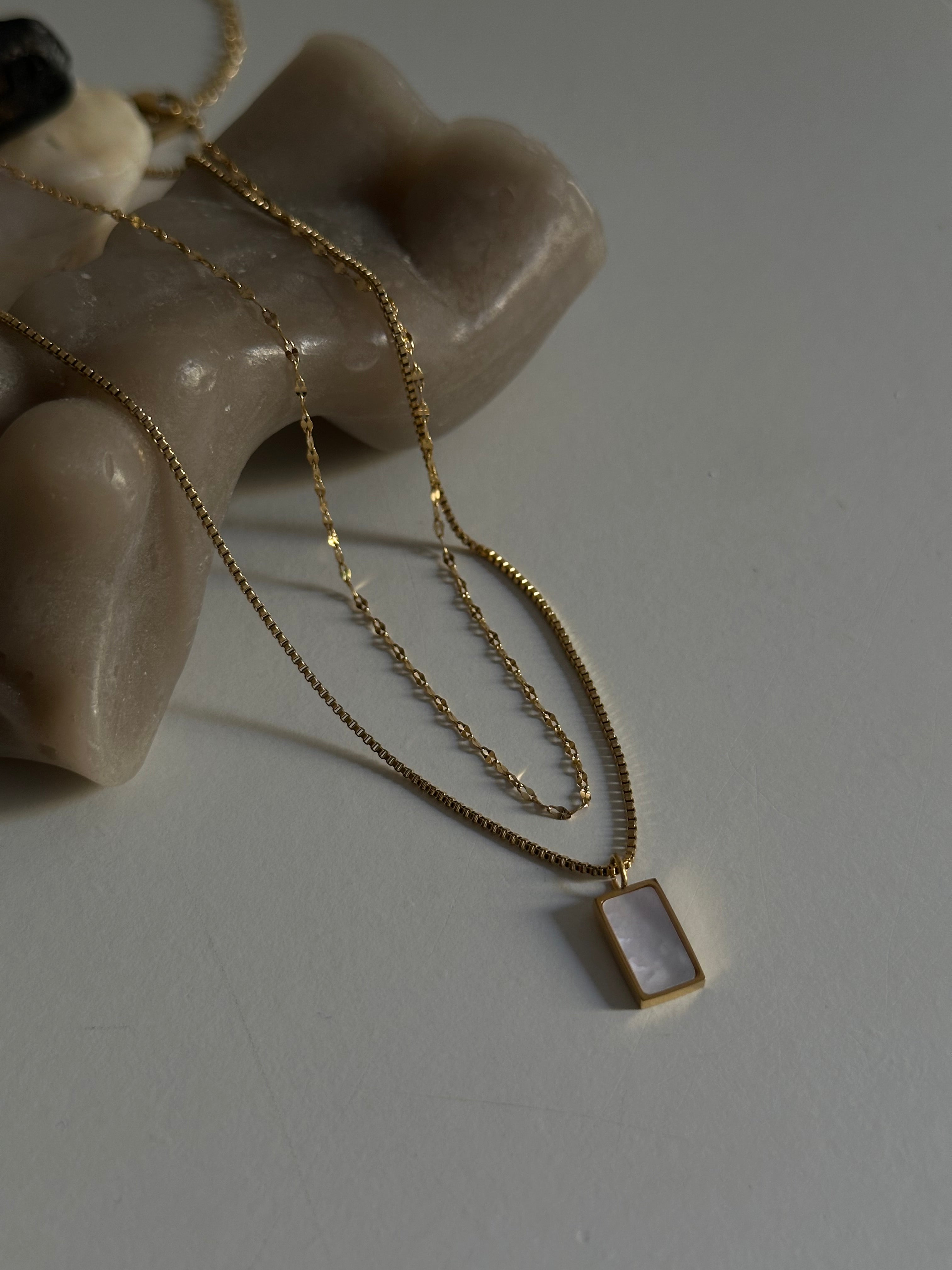 Collar Nácar doble