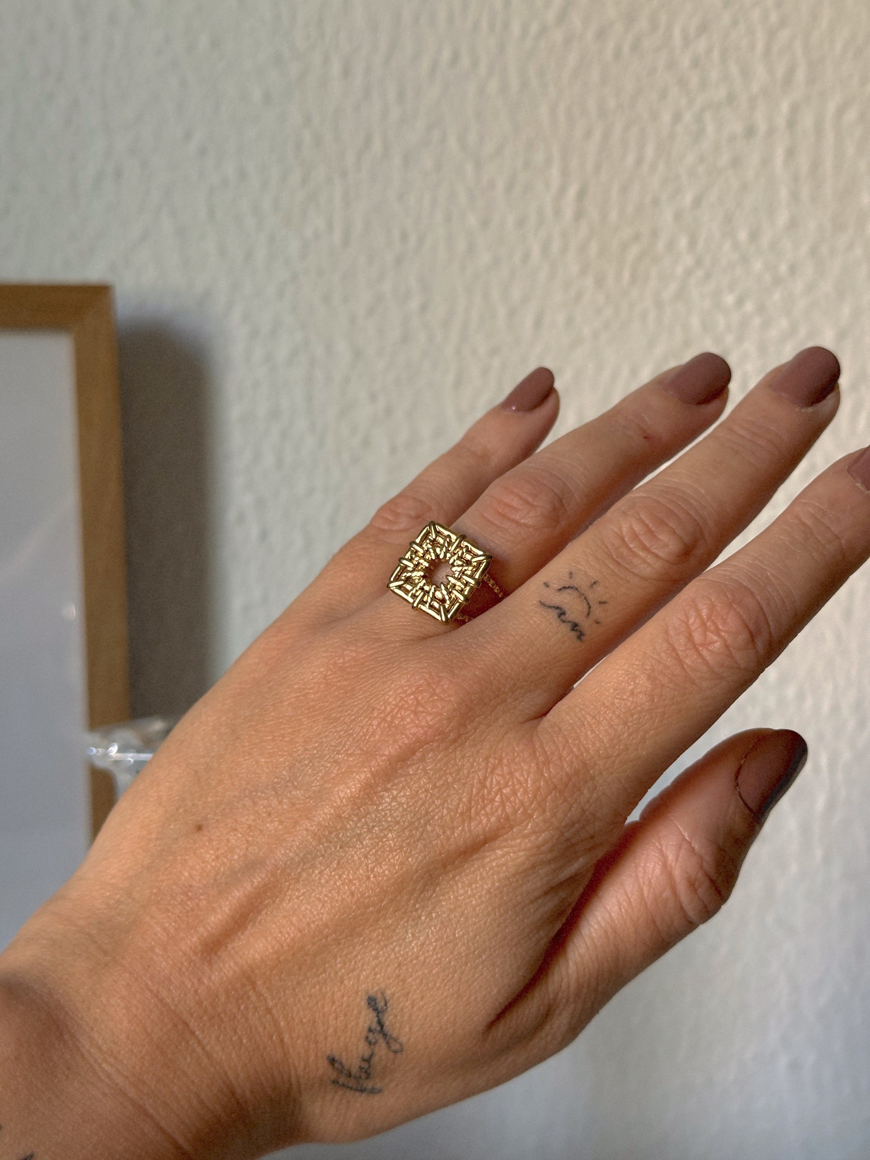 Anillo Aria