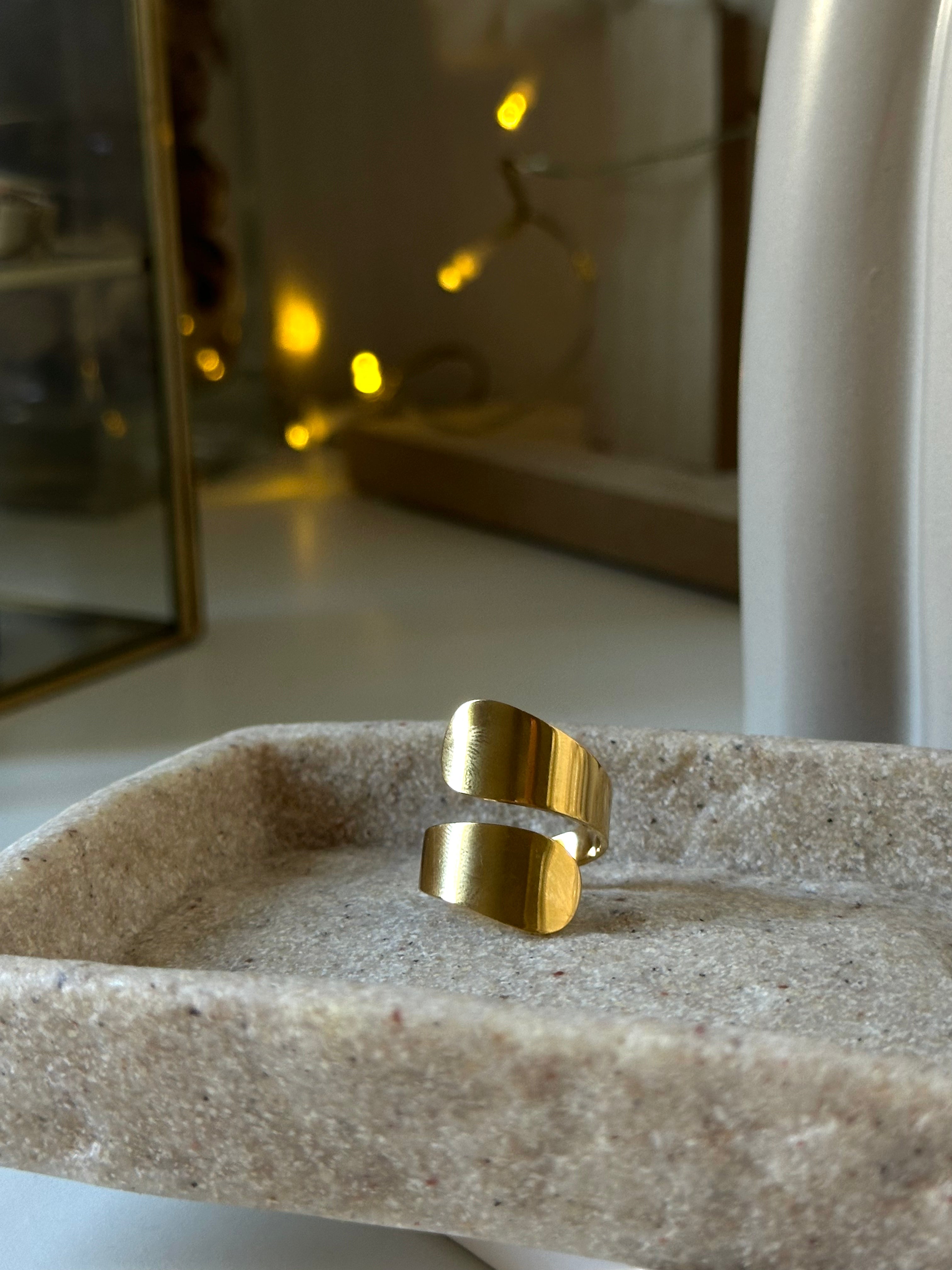 Anillo Zinnia