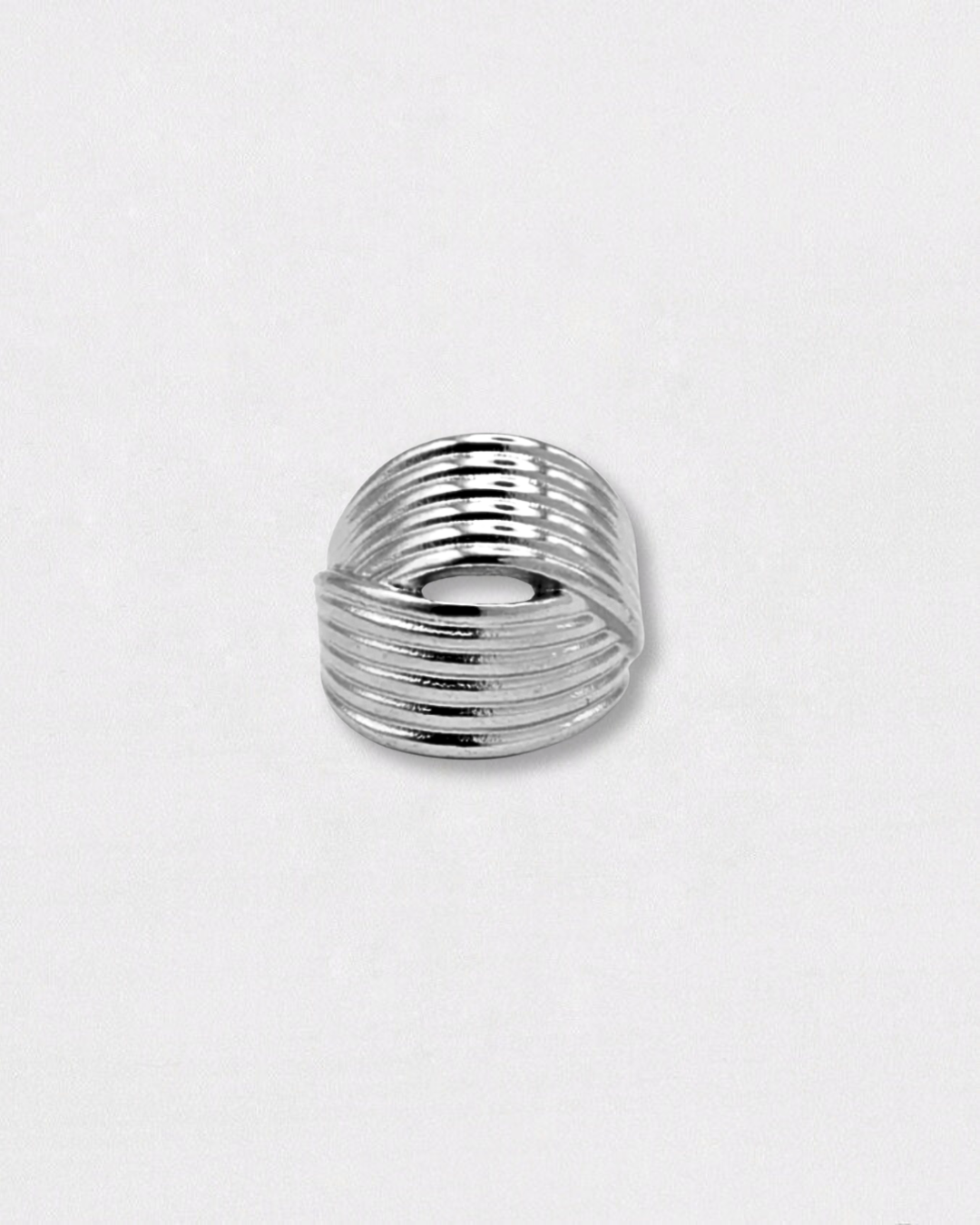 Anillo de acero inoxidable en plata