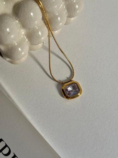 Collar Minerva Brillante