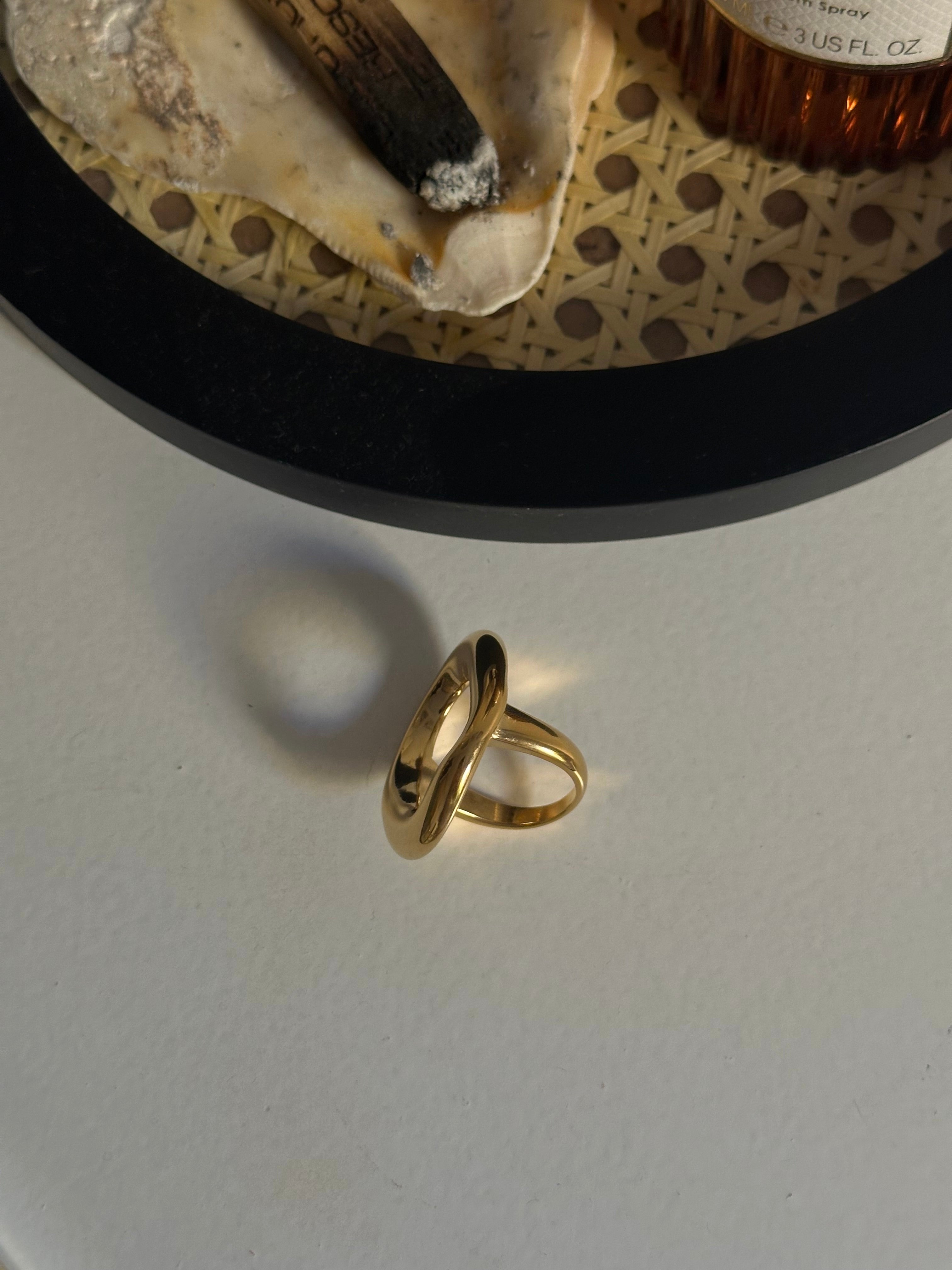 Anillo Golden