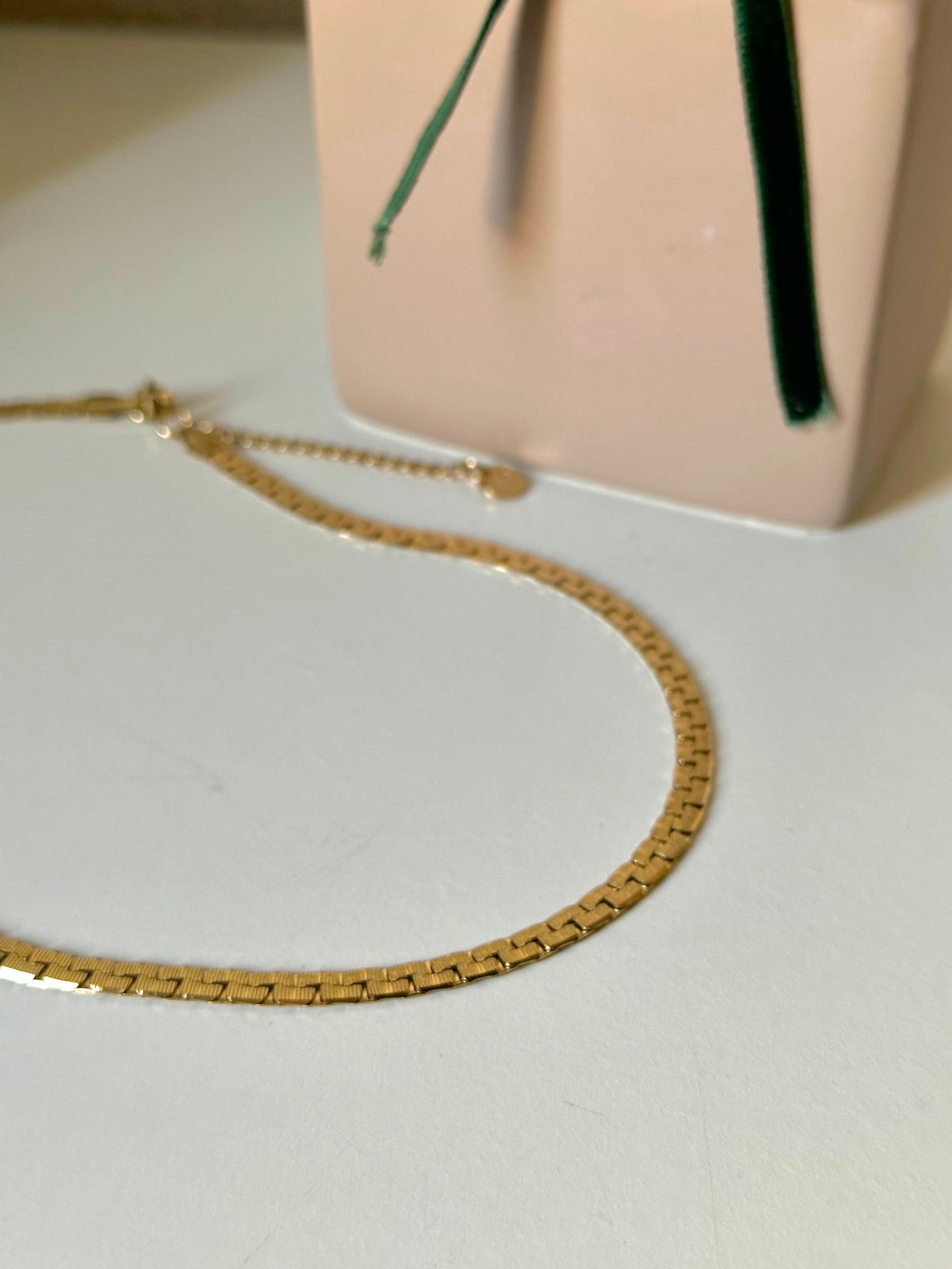 Collar Lena