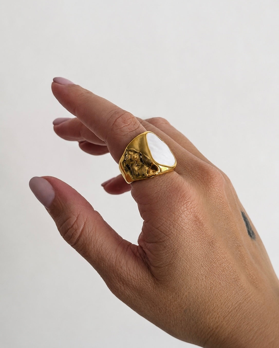 Anillo Nereida