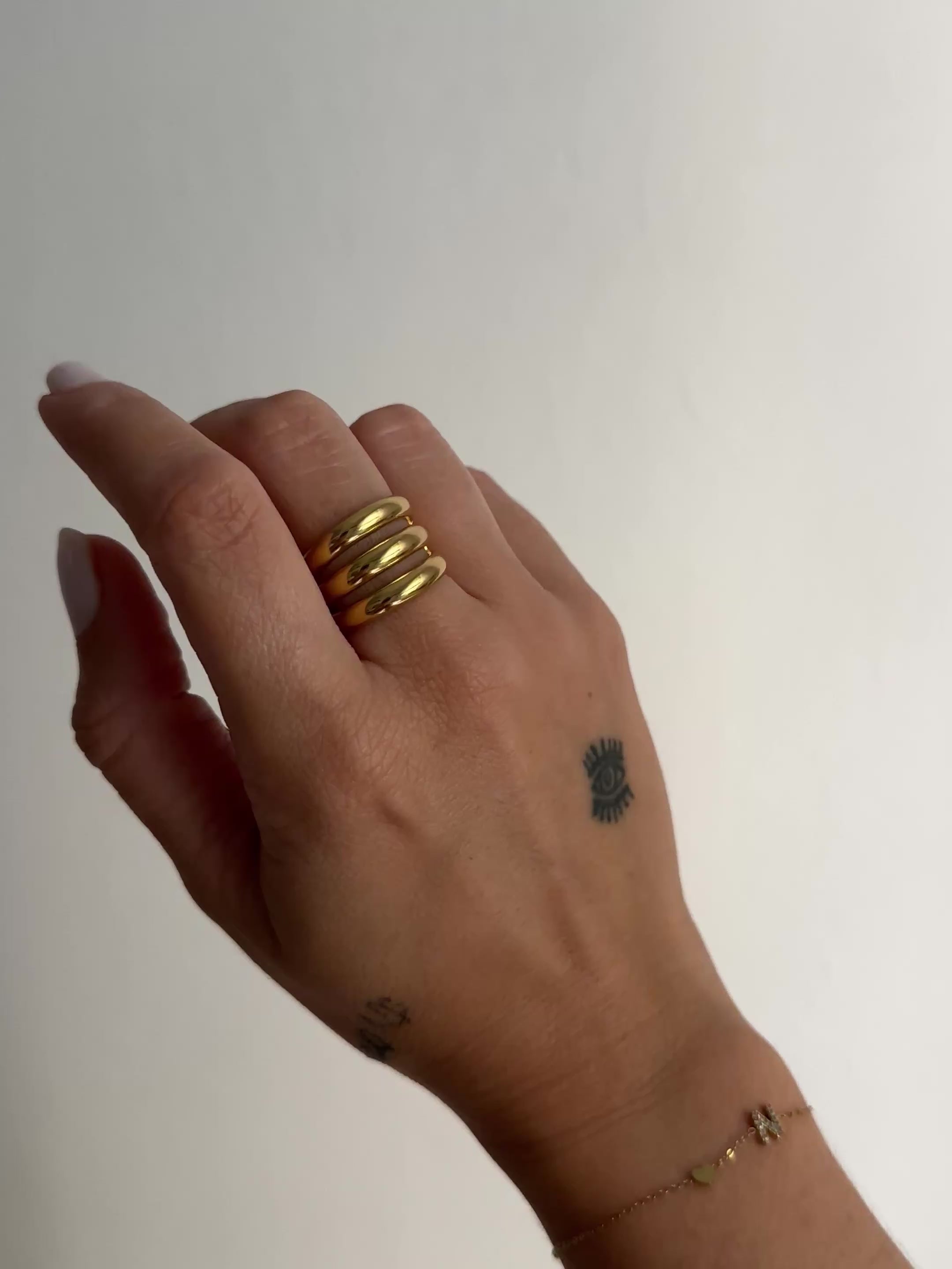 Anillo Carole